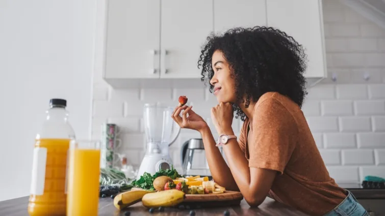 Daily Wellness Habits – Simple Ways to Get Glowing Skin & Feel Amazing